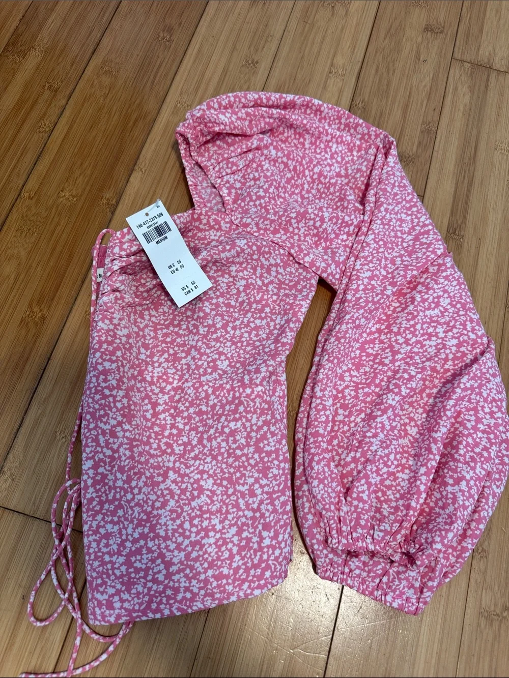 Abercrombie & Fitch lightweight cropped